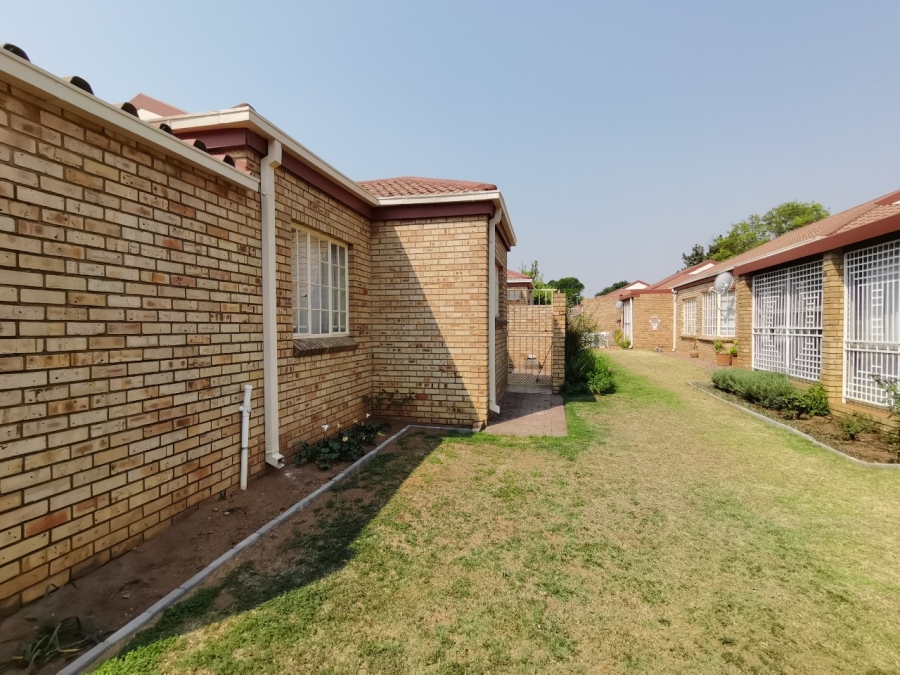 2 Bedroom Property for Sale in Sasolburg Ext 15 Free State